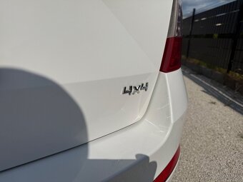 Škoda Octavia Combi 1.6 TDI 110k Style 4x4 - 3