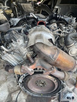 Mercedes om 642 350cdi rozpredam - 3