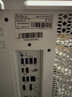 Herný pc(RTX-3090+Ryzen 7 5800X3D) - 3