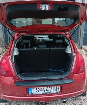 Suzuki swift 1.3 benzín , 68kw , rok výroby 2006 - 3