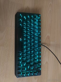 Predám vodné chladenie ARCTIC liquid+ mech.klavesnicu - 3