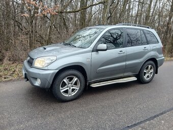 Toyota RAV4 - 3