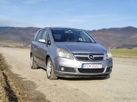 Opel Zafira 1.9 CDTI 88kw 7 miestne - 3