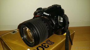 Nikon D3000 + objektív Nikon AF-S Nikkor 18-105mm f/3.5-5.6G - 3