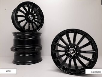 X Škoda Superb, Vw Golf, Passat aludisky 5x112 R18 8J ET45 1 - 3