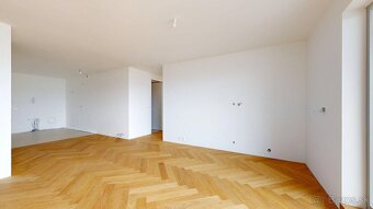 Na predaj, trojizbový byt 137 m2, 19. poschodie, Amfiteáter, - 3