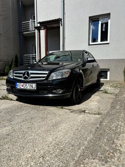 Mercedes c - 3