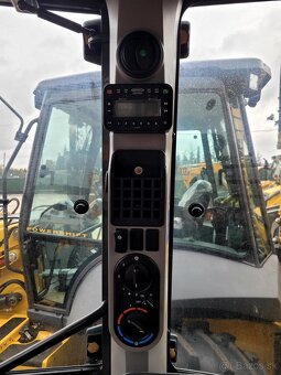 New holland b115 / 2025 joystic traktor bager - 3