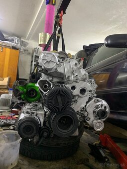 Predám motor M57D30 135kw E39 - 3