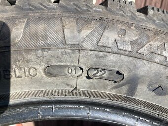 Vraník 205/55 r16 - 3