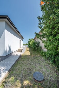 Kompletne zrekonštruovaný rodinný dom v tichej lokalite Sečo - 3