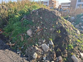 Darujem zásypovú zeminu - 3