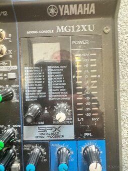 Mix pult Yamaha MG12XU - 3