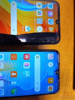 Huawei P Smart 2019 Huawei Y6S - 3