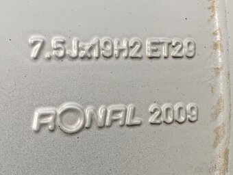 Disky Audi R19 7.5J ET28 4H0601025C - 3