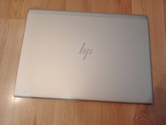 predám HP elitebook 840 g6 - Intel core i5 -8gb ram -ssd - 3