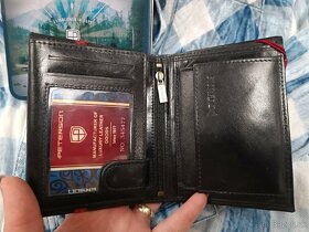 Čierno-červená PETERSON kožená peňaženka - 3
