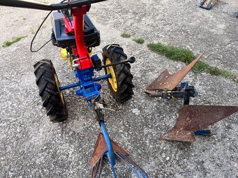Malotraktor Agzat s motorom Vari ročník 2001 - 3