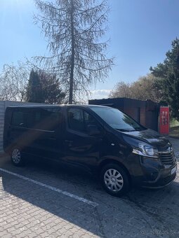 Prenájom 9 miestnej dodávky Opel Vivaro BiTurbo Long verzia - 3