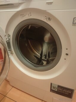 Predám automatickú práčku Electrolux perfectare - 3
