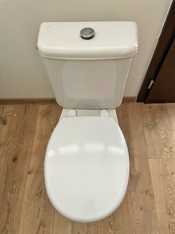Predám kombi WC komplet so sedátkom - 3