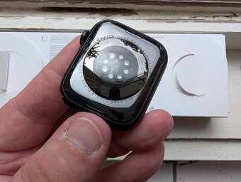 Apple Watch 9 45mm - 3