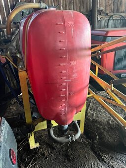 Postrekovač 300l - 3