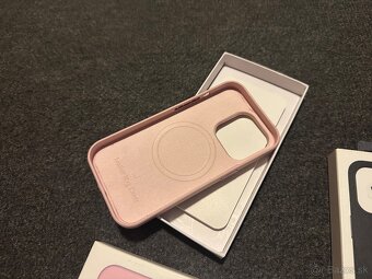 Kryty Iphone 14 Pro kozeny - 3