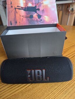 bluetooth reproduktor JBL - 3