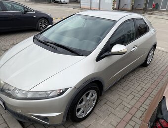 Honda Civic 1,4 - 3