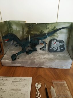 Dinosaurus na diaľkové - 3