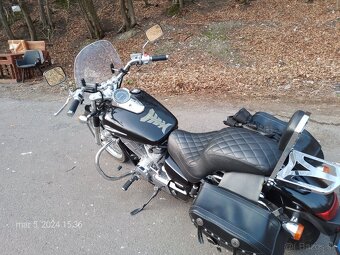 Honda shadow spirit 750 - 3