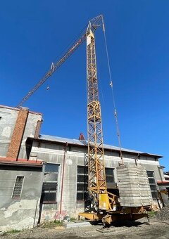 35-43m/6t věž jeřáb Liebherr 63K - 3