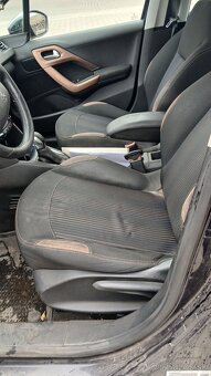 Peugeot 208 1.2 PureTech - 3