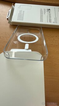 kryt apple pre iphone 16 pro max - 3