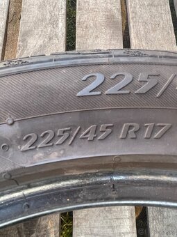 Matador 225/45 R17 zimné - 3