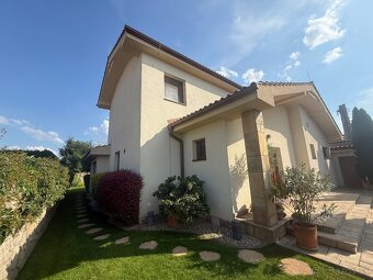 4 izbový luxusný rodinný dom | Mojš - 3