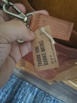 Dámska kožená kabelka - 3