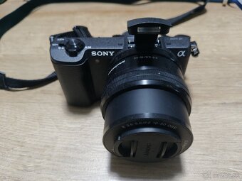 Sony A5100 s objektívom 16-50mm OSS PZ - 3