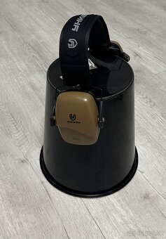 Slúchadlá na helmu - 3