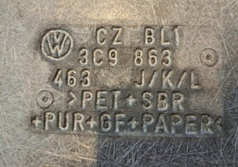 DVOJITÉ DNO KUFRA - PASSAT B6 COMBI - 3