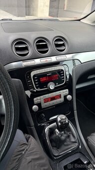 Ford Galaxy 2.0 TDCi 103 kW - 3