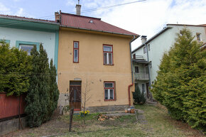 Multifunkčný rodinný dom blízko centra Sp. Nová Ves - 3