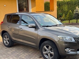 Toyota RAV4 - 3