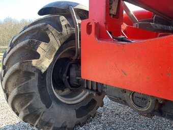 Manitou MLT 940 teleskopicky nakladač - 3