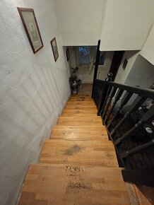 Na predaj šparovka na schody -použité - 3