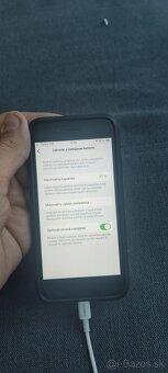 Iphone SE 2020 - 87% - 3