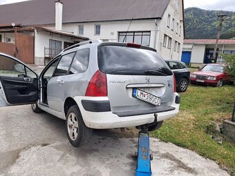 Rozpredám náhradné diely Peugeot 307sw - 3