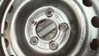 Dva disky kia Hyundai 5x114,3 6Jx15 CH ET 46 - 3