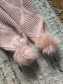 Dámsky šál Guess - púdrovo ružová - 3